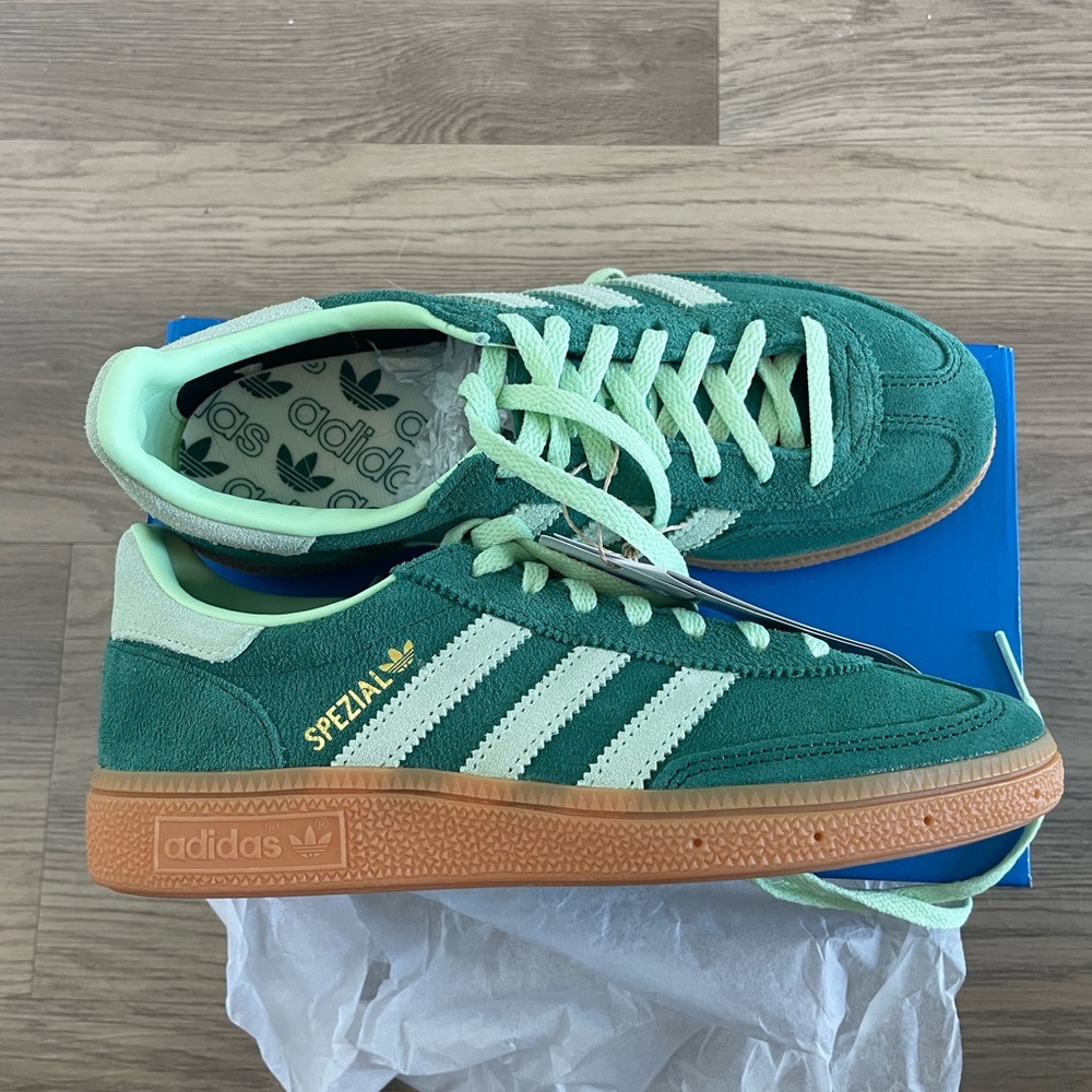 Adidas spezial green